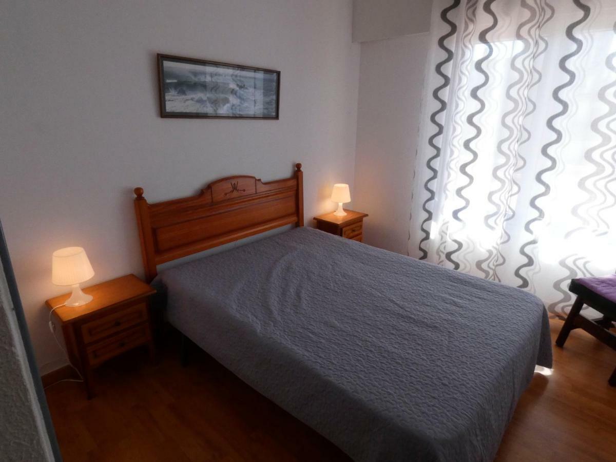 Holiday Center Roses Bagian luar foto